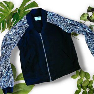 Gentle Fawn Black and White Bomber Sleeve Print, Sz XS